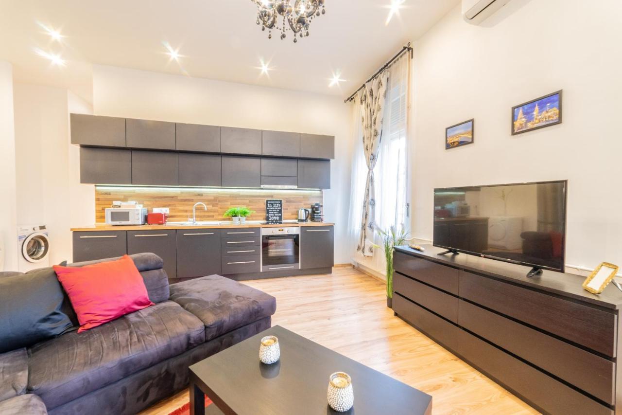 Real Apartments Anker Budapest Exterior photo